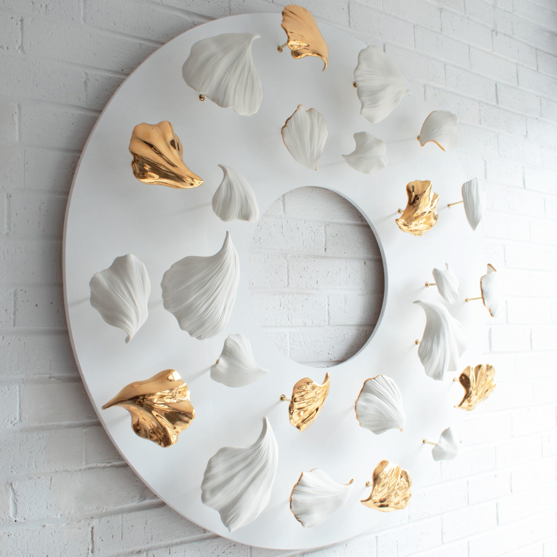 Helios Ginkgo – Porcelain Wall Sculpture